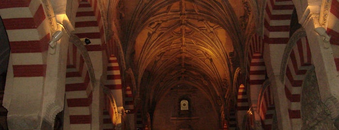 Mosquée-cathédrale de Cordoue is one of HOSTAL TORRE MONTESANTO.
