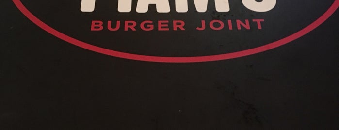 john ham's burguer joint is one of Para comer normal.