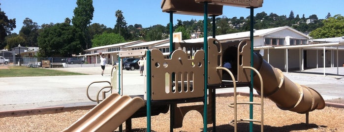Barrett Park is one of Parks & Playgrounds (Peninsula & beyond).