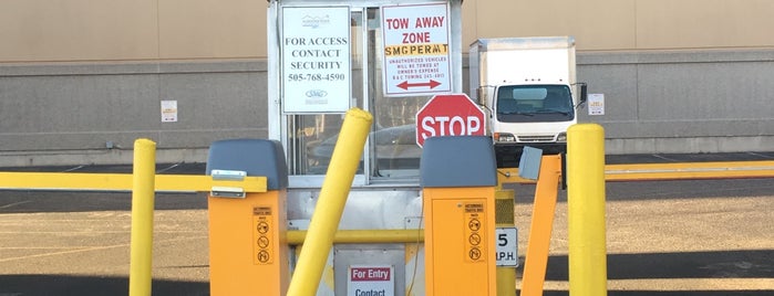 Mike's Toll Booth from Better Call Saul is one of Kimmie: сохраненные места.