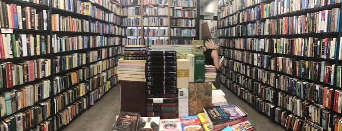 The Book Exchange is one of Rob 님이 좋아한 장소.
