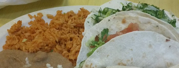 La Cocina Mexican Grill is one of Weekday Lunch Plans.