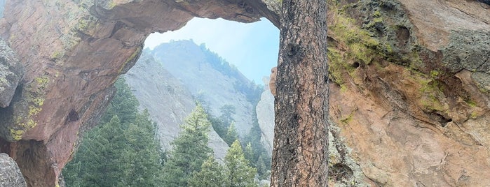 Royal Arch is one of Boulder.