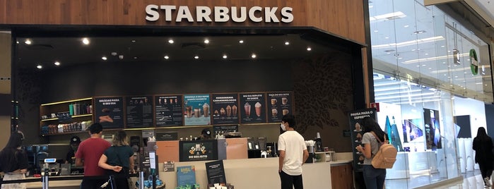 Starbucks is one of Tempat yang Disukai Isabella.