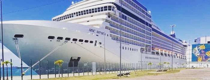 MSC Musica is one of Vanessa'nın Beğendiği Mekanlar.