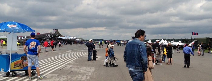 Waterloo Airshow is one of Aviation.