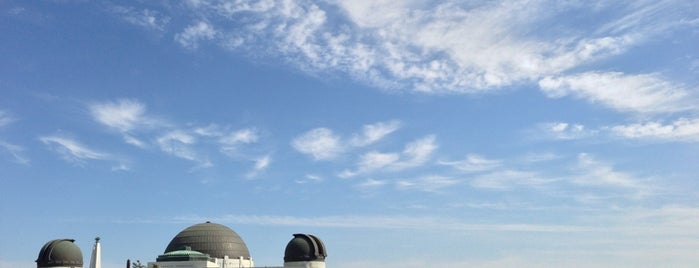 Griffith Observatory is one of Califórnia.