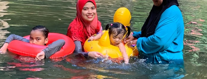 Air Terjun Jeram Linang is one of kelate.