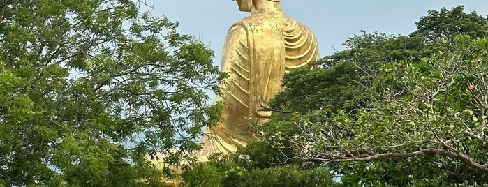 Kiti Sirichai Budha Image is one of ประจวบคีรีขันธ์, หัวหิน, ชะอำ, เพชรบุรี.