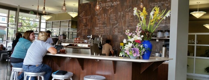 Steeltown Coffee & Tea is one of Lieux qui ont plu à Rik.