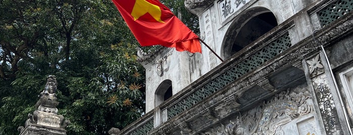 Đền Quán Thánh is one of Nice Places. non food.