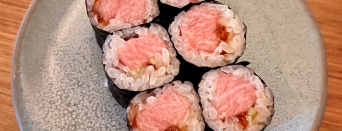 Yoru Handroll and Sushi Bar is one of Sushiiii.