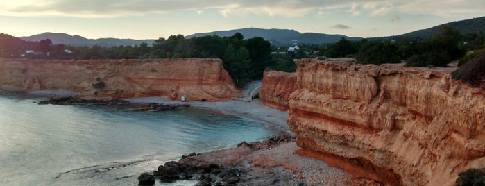 Playa Sa Caleta is one of Ibiza.