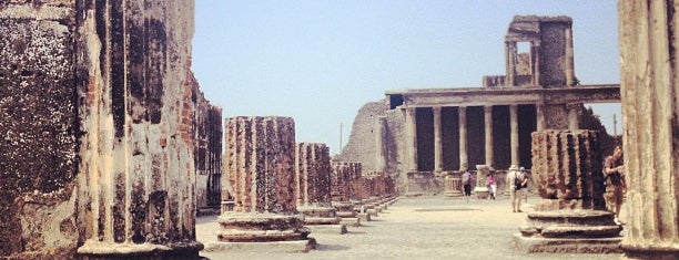 Area Archeologica di Pompei is one of WW.