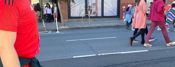 Mike's Bikes of San Francisco is one of Shopping.