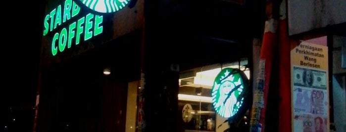 Starbucks is one of สถานที่ที่ Howard ถูกใจ.