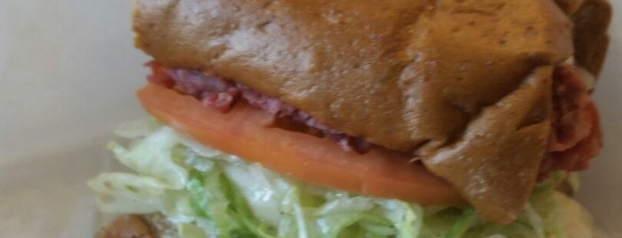 New York Sandwich Shop is one of Posti che sono piaciuti a Krystle.