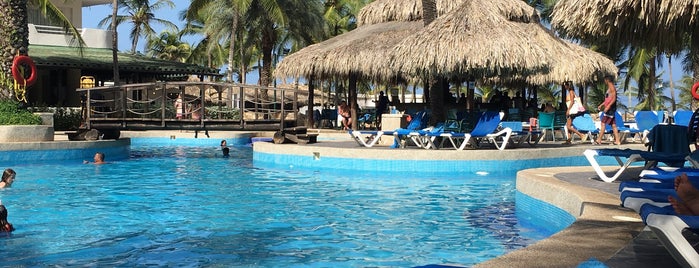 Hotel Isla Caribe Beach Resort is one of Miguel.