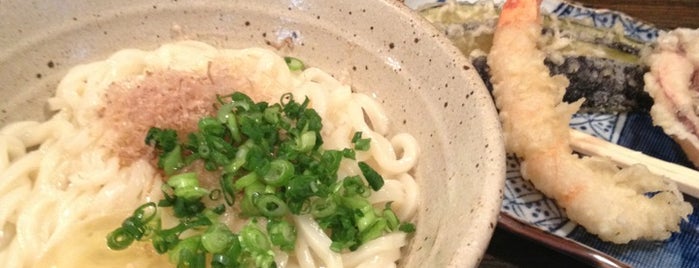 讃岐饂飩 恩家 is one of Hideさんの保存済みスポット.