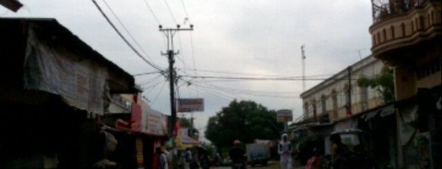 Jl. Haji Kalla is one of Roads On Makassar.