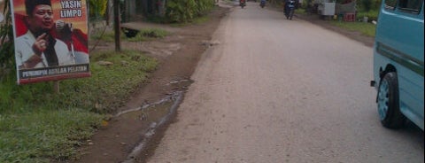 Jl. Raya Perumnas Antang is one of Roads On Makassar.