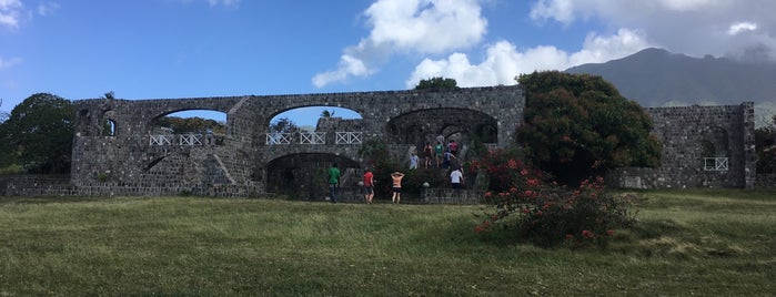 Old Sugar Plant is one of Lugares favoritos de Gonza.