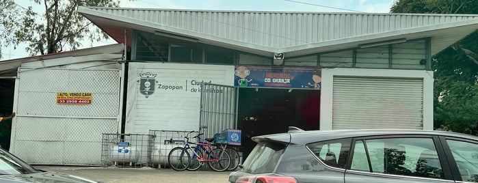 Mercado Municipal Ciudad Granja is one of Gourmet Callejero.