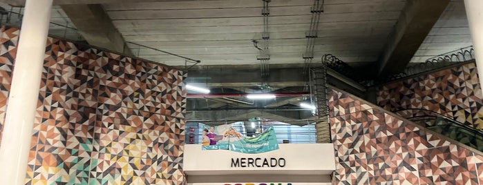 Mercado Corona is one of Fav en GDL..