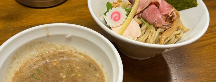馳走麺 狸穴 is one of ラーメン.