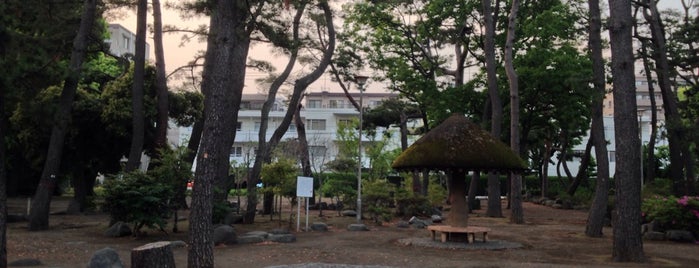 村井弦斎公園 is one of Lugares favoritos de Tsuneaki.