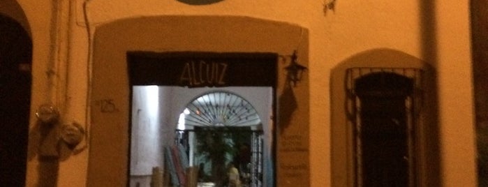 Alcuiz is one of สถานที่ที่ Sarah ถูกใจ.
