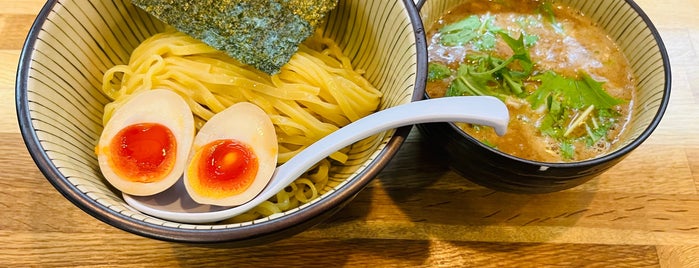 麺屋 なる戸 is one of 西宮・芦屋のラーメン.