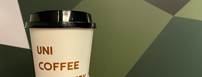 UNI COFFEE ROASTERY Premium is one of Azabujuban 💗.