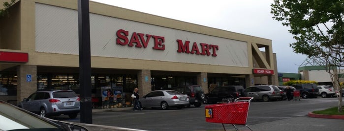 Save Mart is one of Locais curtidos por Lisa.