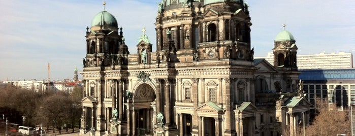 Katedral Berlin is one of Schlüter in Berlin.