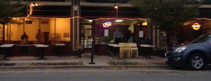 Gigi's Cafe is one of Date Night Deals Mpls.
