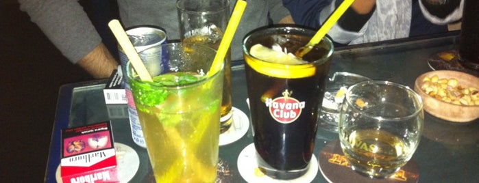 İncir Pub is one of eğlence :).