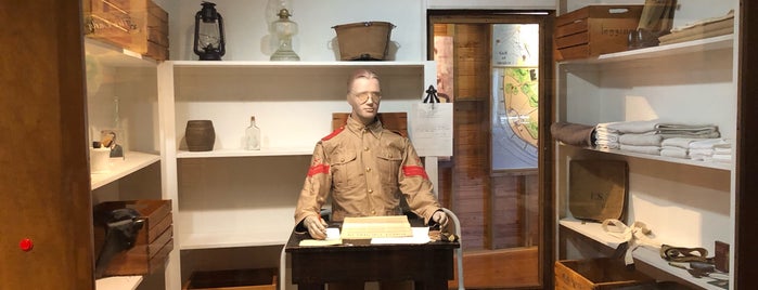 Fort De Soto Quartermaster Storehouse Museum is one of Lizzie'nin Beğendiği Mekanlar.