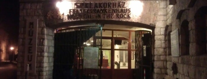 Sziklakórház is one of Tempat yang Disukai Carl.