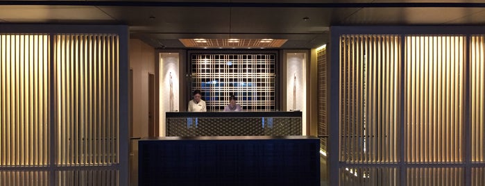 The Ritz-Carlton Kyoto is one of Orte, die Eduardo gefallen.