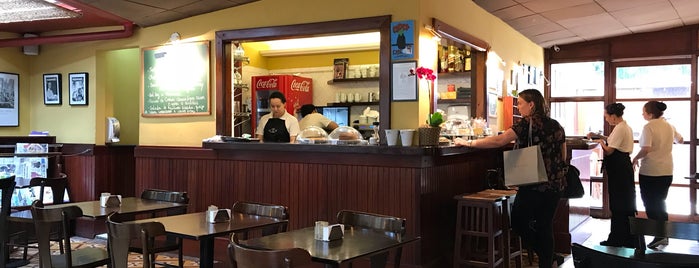 Café Severino is one of Tempat yang Disukai Eduardo.