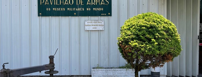 Museu Militar do Porto is one of A visitar.