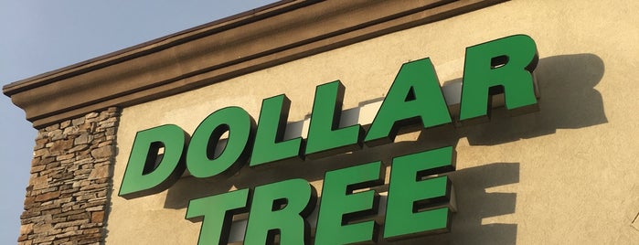 Dollar Tree is one of Lugares favoritos de ᴡ.
