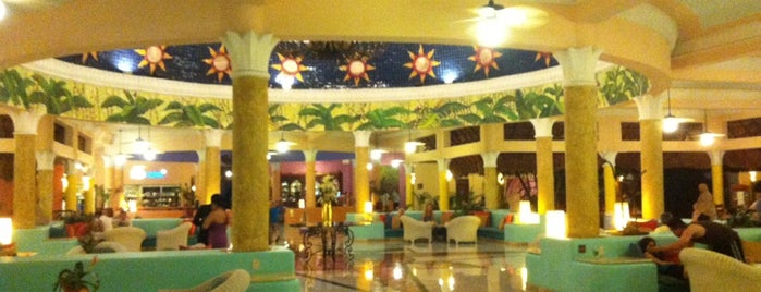 Iberostar Paraiso Del Mar is one of Rickさんのお気に入りスポット.