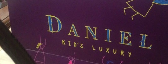 Даниель is one of Karolina's shops.