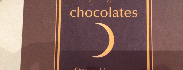 Laughing Moon Chocolates is one of Tempat yang Disukai Michael.