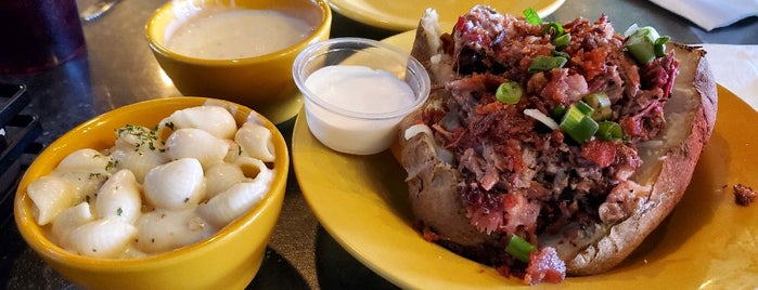 West Alley BBQ & Smokehouse is one of Phoenix to-do list.
