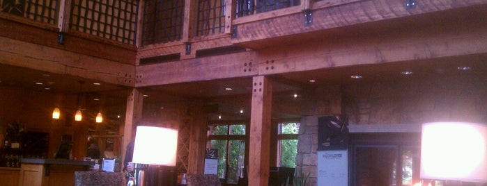 Willows Lodge is one of สถานที่ที่ Josh ถูกใจ.