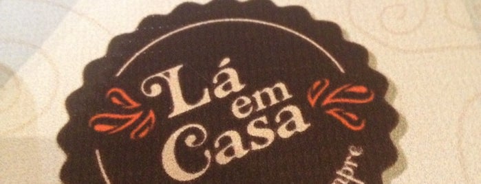 Lá em Casa is one of Os melhores restaurantes.