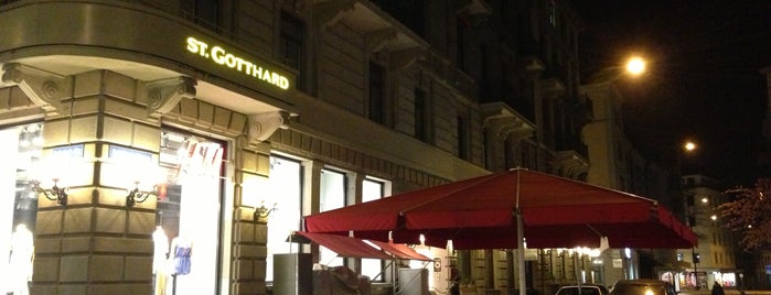 Hotel St. Gotthard is one of สถานที่ที่ James ถูกใจ.
